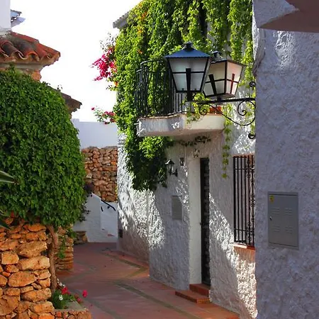 El Capistrano Guy P. Way *