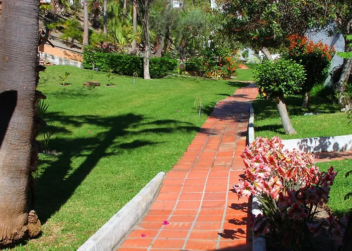 内尔哈市阿尔皮斯塔诺村盖伊皮维公寓 *