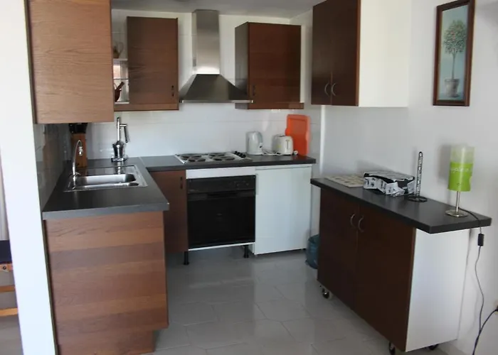 El Capistrano Guy P. Way Апартаменти *