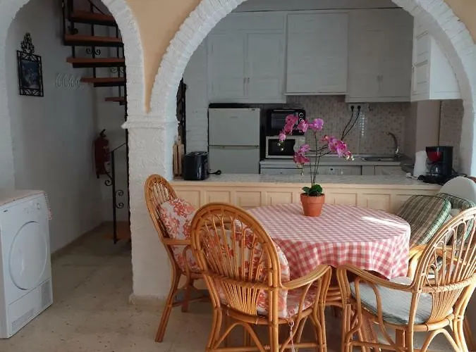 内尔哈市阿尔皮斯塔诺村盖伊皮维公寓 内尔哈