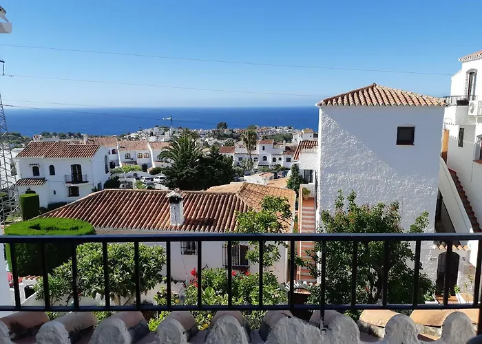 El Capistrano Guy P. Way Нерха